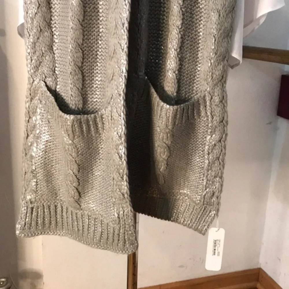 🆕 Charming Charlie’s scarf 🧣